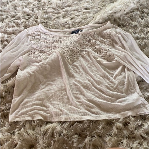 American eagle outfitters crop top! - Picture 3 of 7